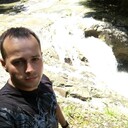  ,   Viktor, 33 ,   c 