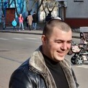  ,   Nik, 40 ,   