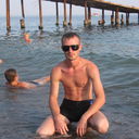  ,   Max, 43 ,  