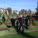  ,   Nik, 42 ,   