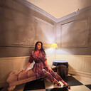  ,   Julia, 33 ,   ,   