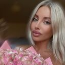  ,   Kari, 32 ,  