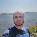  -,   Maks, 40 ,   ,   , c 