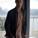  ,   Gogo, 40 ,  