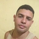  Gasse,   Adeilson, 32 ,   ,   