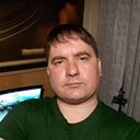  ,   Vadim, 44 ,   