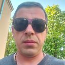  ,   Vako, 42 ,   ,   