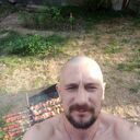  ,   Maksim, 44 ,   ,   , c 