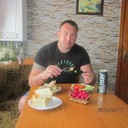  ,   Radu, 44 ,  