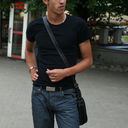  ,   Kiril, 32 ,   ,   , c 