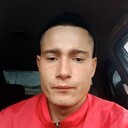 ,   Artur, 24 ,  