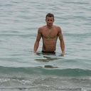  Salento,   Roman petruk, 35 ,   ,   , c 