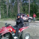  ,   Viktor, 45 ,   
