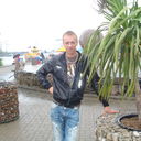  ,   Deniss, 42 ,   