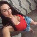  ,   Yana, 32 ,  