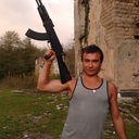  ,   Lario, 43 ,  