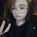  ,   Niki, 20 ,   