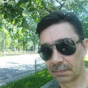  ,   Viktor, 64 ,   