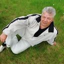  ,   Viktor, 65 ,   