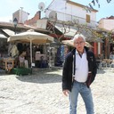  ,   Feliks, 72 ,   