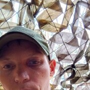  ,  Nikolaj, 28