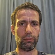  ,  Serhat, 40