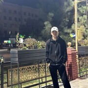  ,  Asadbek, 21