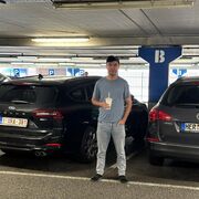  ,  Furkat, 35