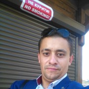  ,  Black arouvv, 31