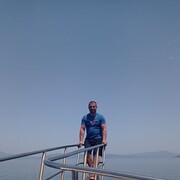  ,  Jon, 44