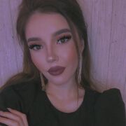  ,   ANASTASIA, 22 ,   