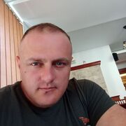  Podgorica,  , 33