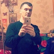  ,  Igor, 35
