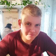  ,  Artem, 32