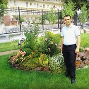  ,   Alyosha, 32 ,   