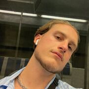  ,  Nekita, 29