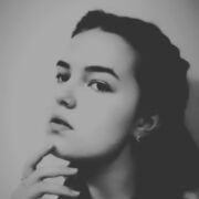  ,  Kristi, 22