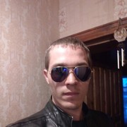  ,  , 32