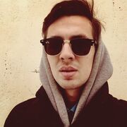  ,   Denis, 29 ,   ,   , c , 