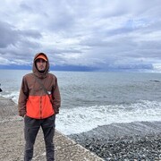  ,  Hadji, 28