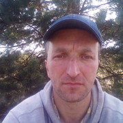  ,   Ivan, 44 ,   