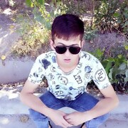  ,  aktore, 31