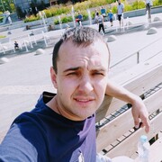  ,   Egor, 34 ,   