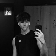  ,  Egor, 19