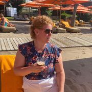  -,   , 44 ,   c 