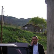  ,  lyova, 42