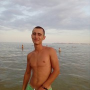  ,   Alex, 25 ,   ,   , c , 