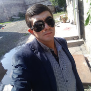  ,  Siro, 28