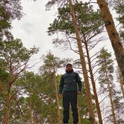  ,   Stefan, 34 ,  