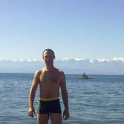  ,   Fil nikin, 44 ,  